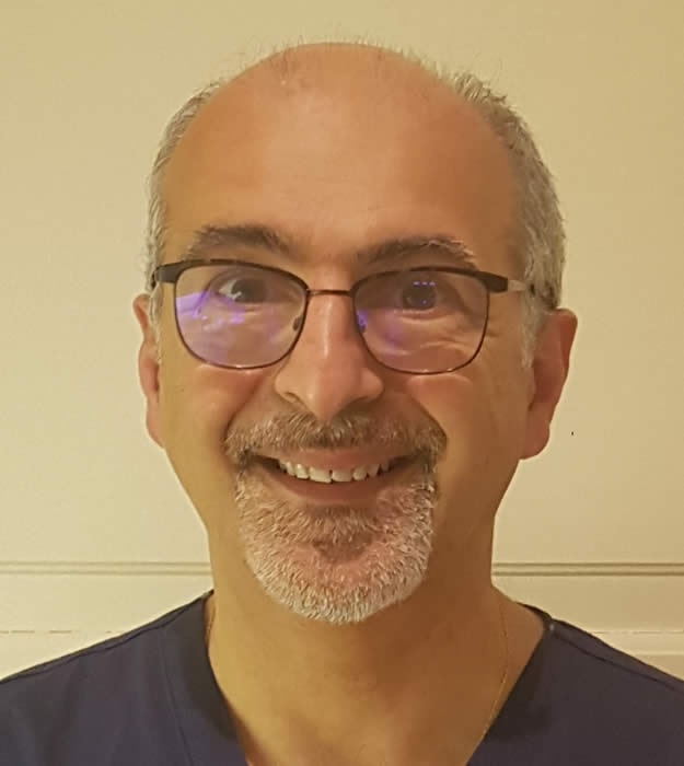 Dr. Gus Papathomas of Williamstown Dental Centre's Dentist Photo