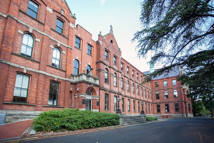 Michael Smurfit Graduate Business School, University College Dublin