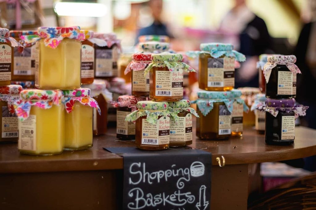 Do Shopping and Support Local Producers