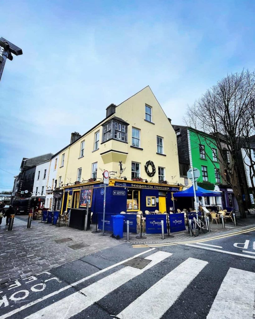 Tigh Neachtain