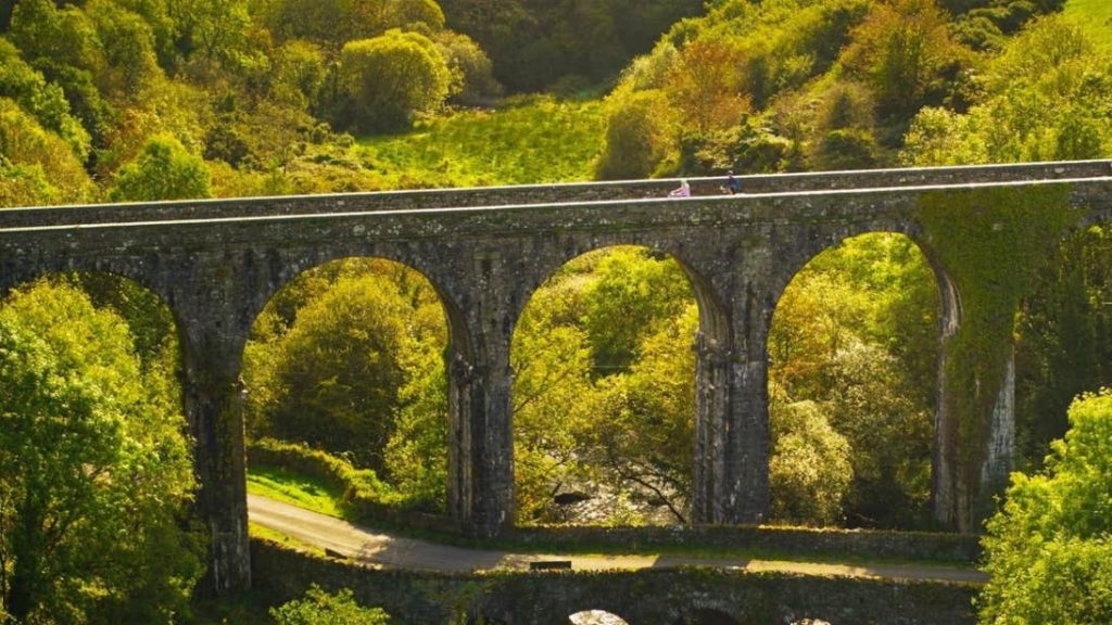 Proximity to the Serene Countryside