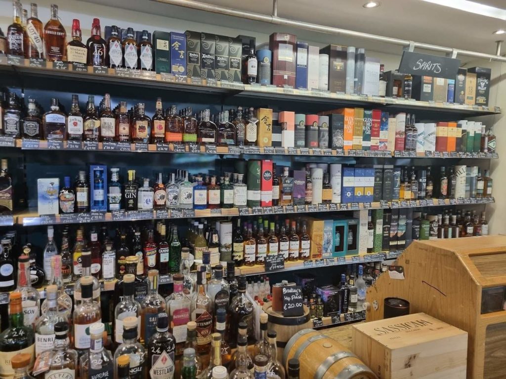 Bradley's Off-Licence