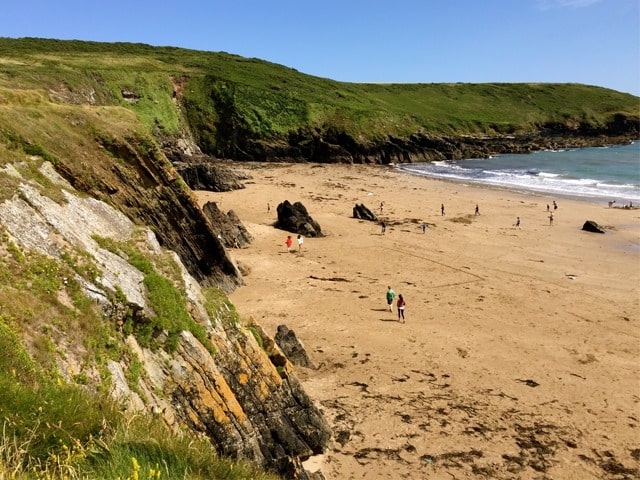 Explore the Tranquil Goats Island