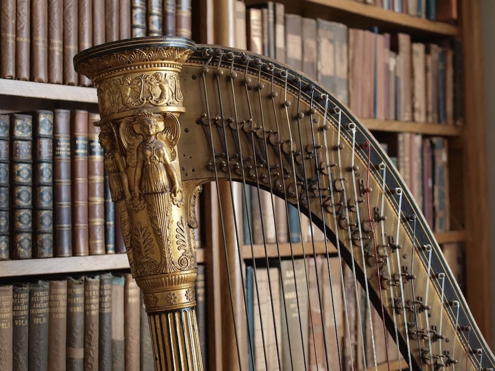 Historical Roots of Harp in Ireland
