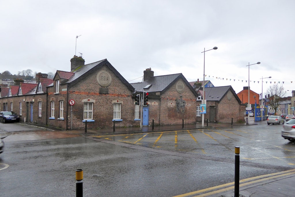 Its towns and villages offer a unique shopping experience