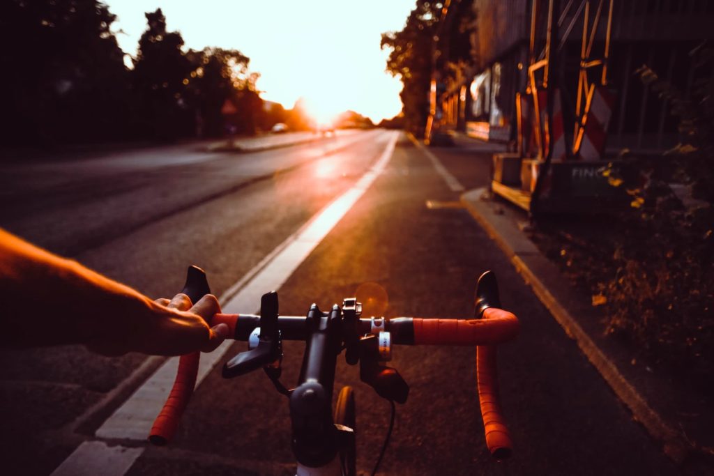 What are the tips recommended for cycling in Dublin